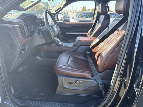 Used 2024 Ford Expedition Max Limited AWD/4WD image 20