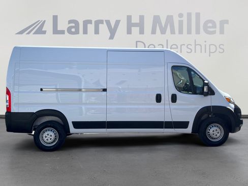 New 2026 RAM ProMaster 2500 image 6