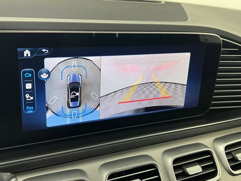 Used 2025 Mercedes-Benz GLE 350 4MATIC image 34
