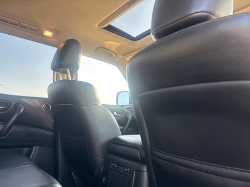 Used 2020 Nissan Armada SL w/ Premium Package RWD image 26