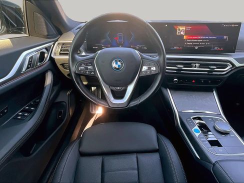 Certified 2023 BMW i4 eDrive35 RWD image 5