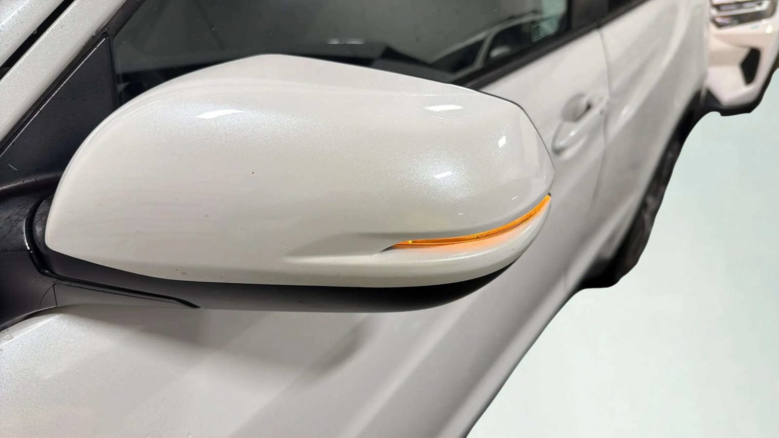 Used 2021 Honda HR-V EX image 9