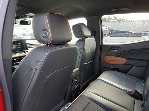 New 2026 GMC Canyon AT4 image 10