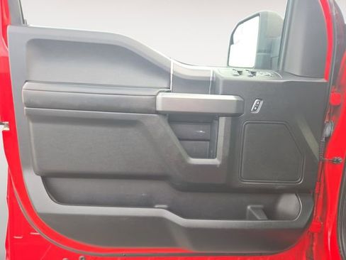 Used 2018 Ford F150 XLT w/ Equipment Group 302A Luxury image 16