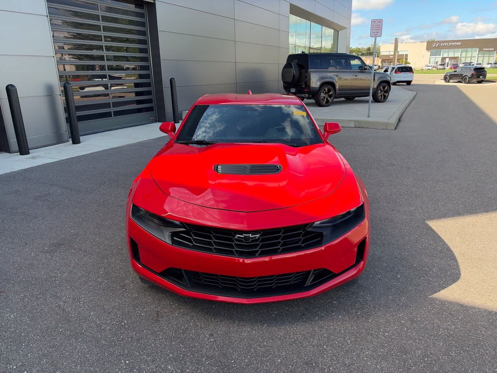 Used 2022 Chevrolet Camaro LT RWD image 8