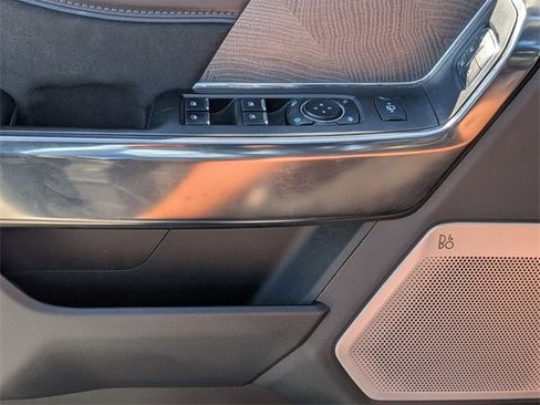 Certified 2025 Ford F450 Platinum w/ FX4 Off-Road Package image 25