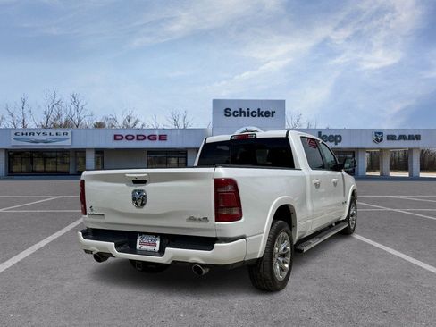 Used 2019 RAM 1500 Laramie AWD/4WD image 3