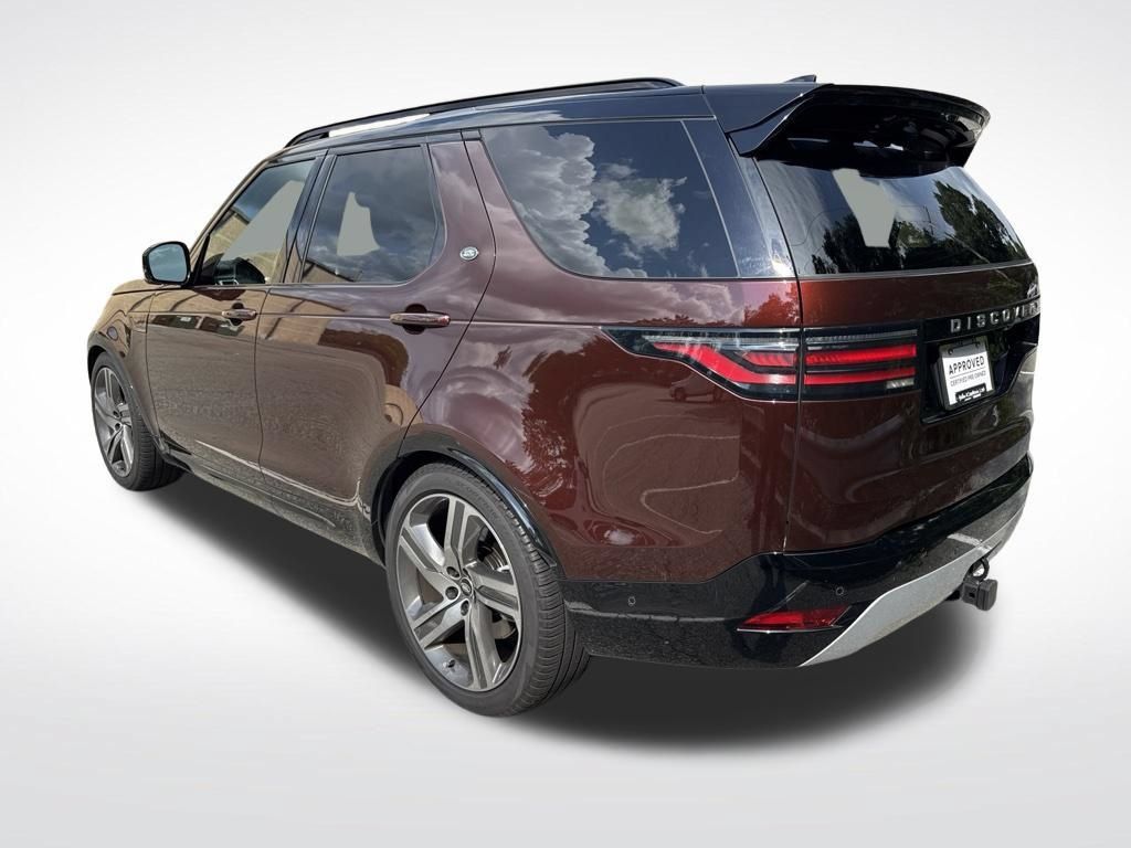 Certified 2026 Land Rover Discovery Limited Edition AWD/4WD image 7