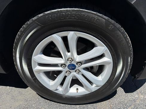 Used 2020 Ford Edge SEL w/ Cargo Accessory Package FWD image 39