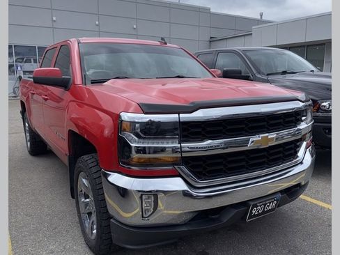 Used 2018 Chevrolet Silverado 1500 LT w/ All Star Edition AWD/4WD image 1