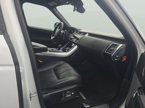 Used 2019 Land Rover Range Rover Sport HSE Dynamic image 12