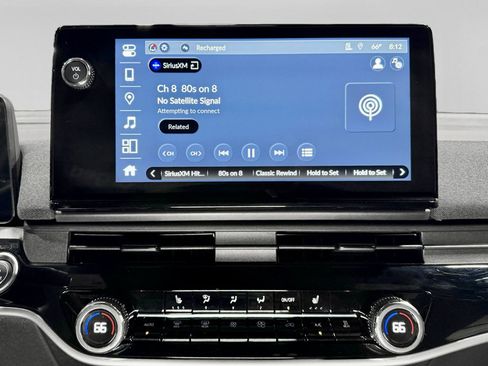 Used 2025 Honda Prologue EX image 12