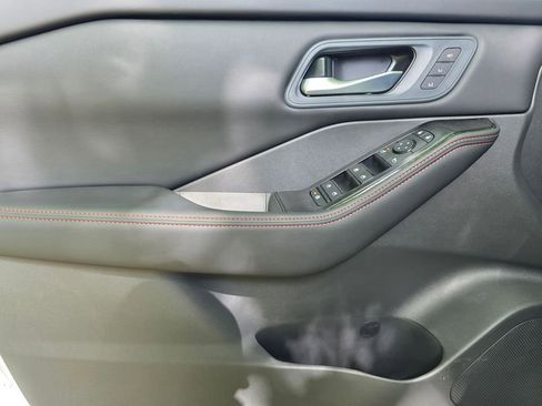 New 2026 Nissan Rogue SV AWD/4WD image 17