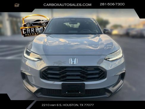 Used 2023 Honda HR-V Sport image 8