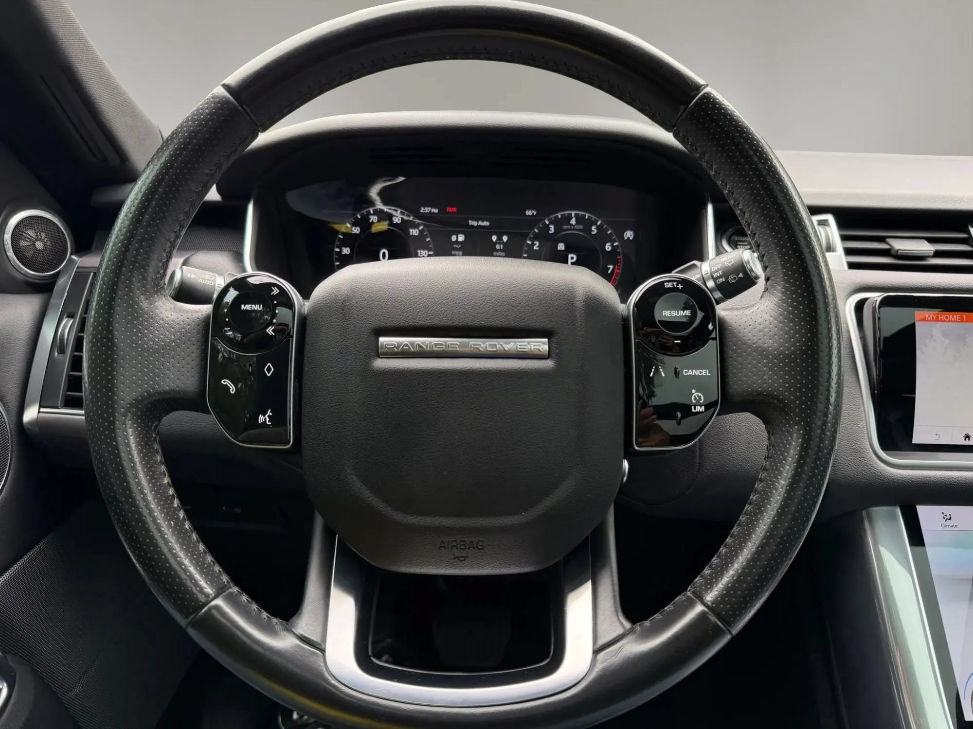 Used 2019 Land Rover Range Rover Sport HSE AWD/4WD image 18