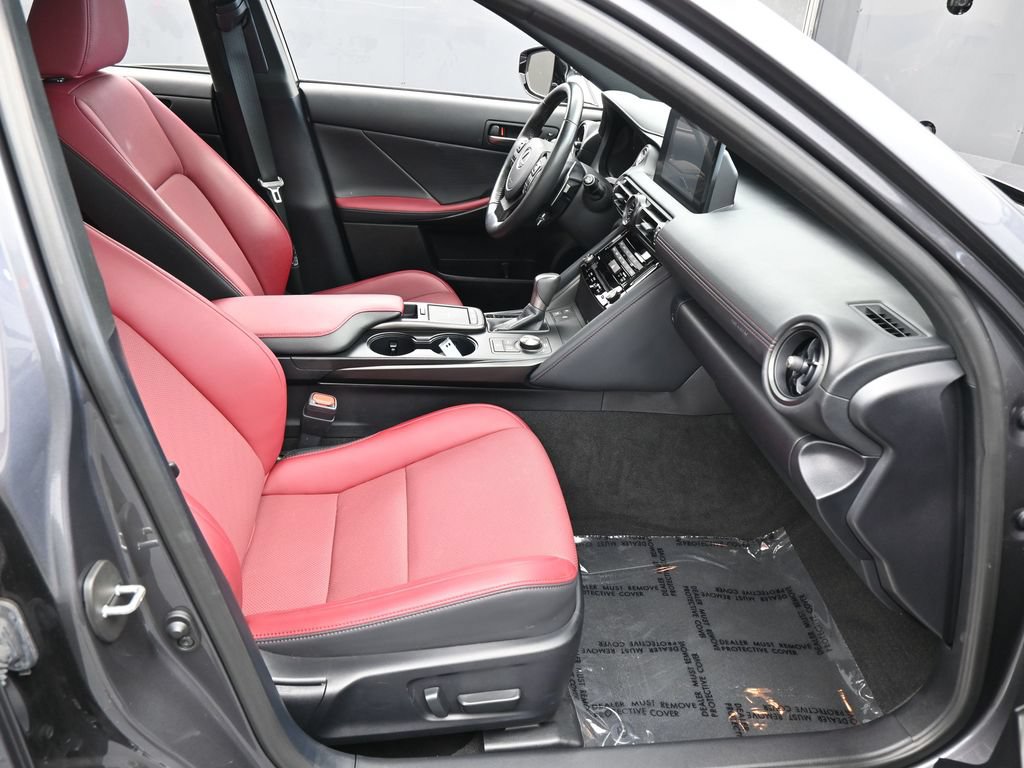 Used 2025 Lexus IS 300 w/ Premium Package RWD image 47