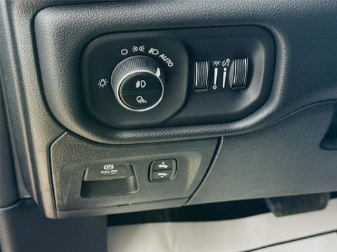 New 2026 RAM 1500 Big Horn image 10