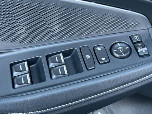 Certified 2025 Acura MDX SH-AWD w/ Technology Package image 13