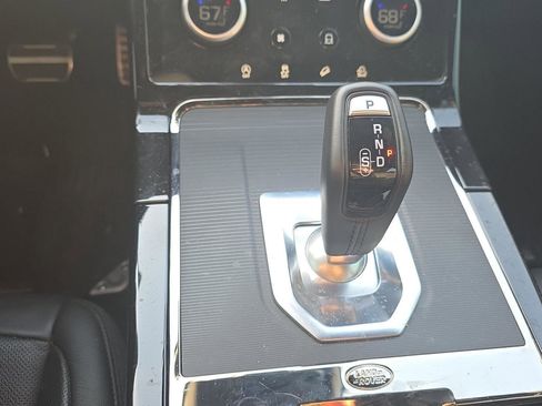 Used 2023 Land Rover Range Rover Evoque R-Dynamic S image 14