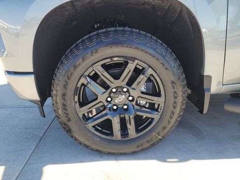 New 2026 Chevrolet Silverado 1500 Custom w/ Turbomax Blackout Package AWD/4WD image 20