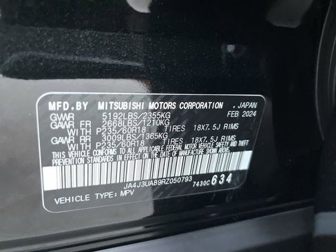 Used 2024 Mitsubishi Outlander ES image 31
