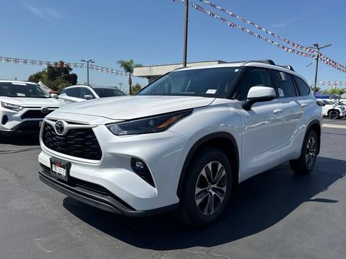 New 2026 Toyota Highlander XLE AWD/4WD image 5