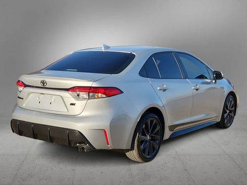 Used 2025 Toyota Corolla SE image 8