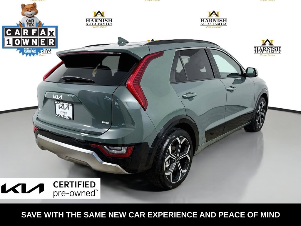 Used 2025 Kia Niro SX Touring FWD image 7