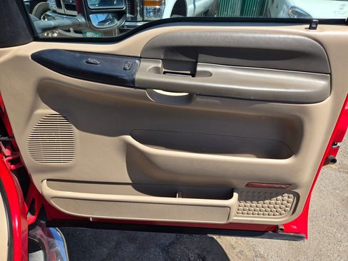 Used 2001 Ford F250 XLT image 17