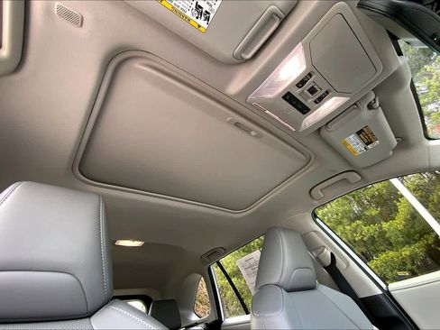 Used 2023 Toyota RAV4 Limited image 14