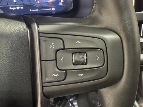 Used 2023 GMC Yukon Denali Ultimate AWD/4WD image 15