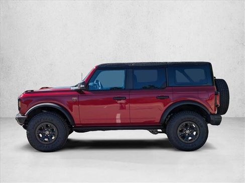 New 2025 Ford Bronco Badlands image 9