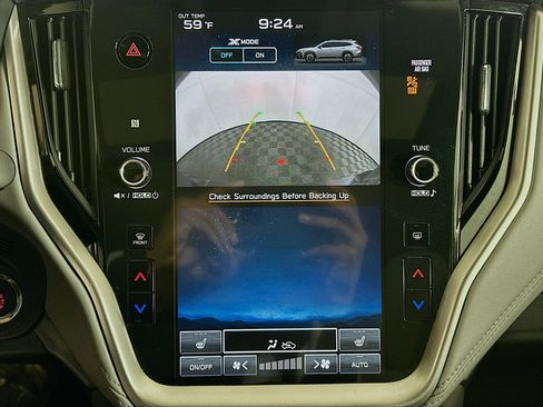 Used 2025 Subaru Outback Premium image 22