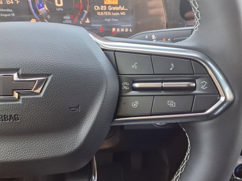 New 2026 Chevrolet Traverse Z71 image 18