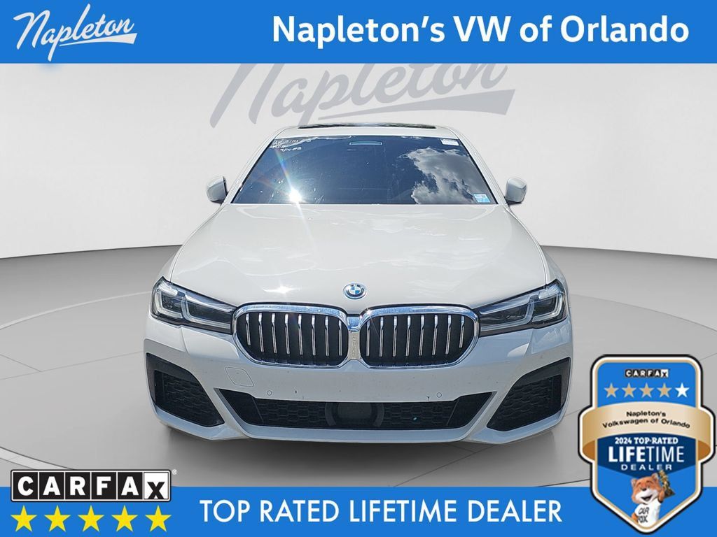 Used 2022 BMW 530e w/ M Sport Package RWD image 9