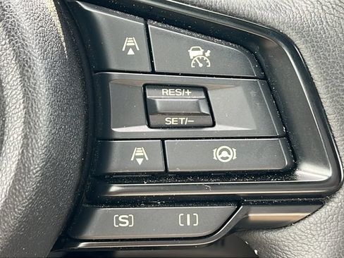 Used 2025 Subaru Forester Premium w/ Convenience Package #1 AWD/4WD image 22
