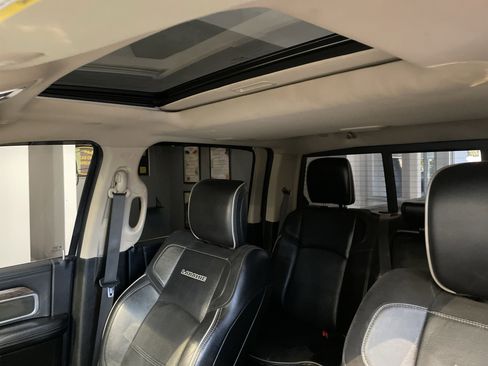 Used 2020 RAM 3500 Laramie image 30