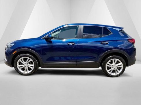 Used 2022 Buick Encore GX Preferred w/ Cold Weather Comfort Package FWD image 4