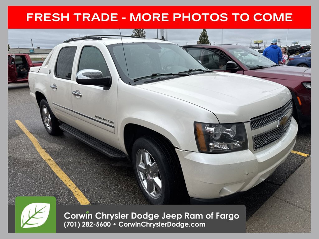 Used 2013 Chevrolet Avalanche LTZ AWD/4WD image 1