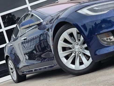 Used 2018 Tesla Model S 75D AWD/4WD image 12