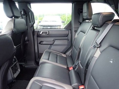 Certified 2025 Ford Bronco Outer Banks AWD/4WD image 19