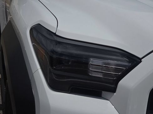 New 2026 Toyota 4Runner TRD Off-Road Premium AWD/4WD image 8