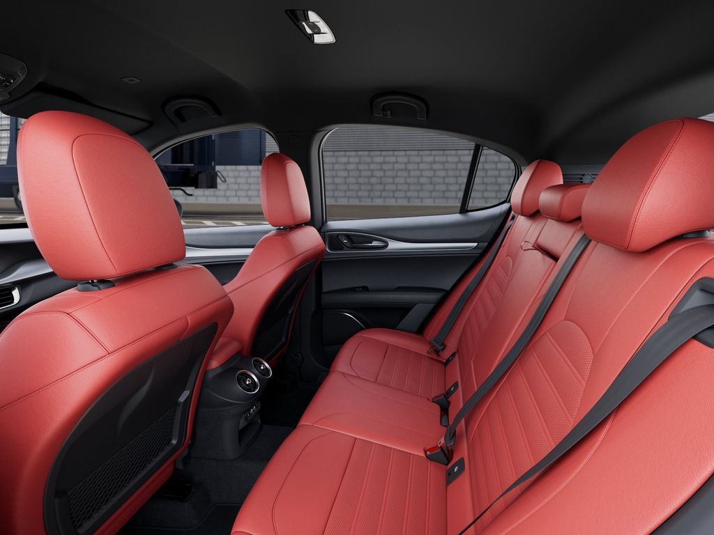 New 2026 Alfa Romeo Stelvio Sprint AWD/4WD image 23