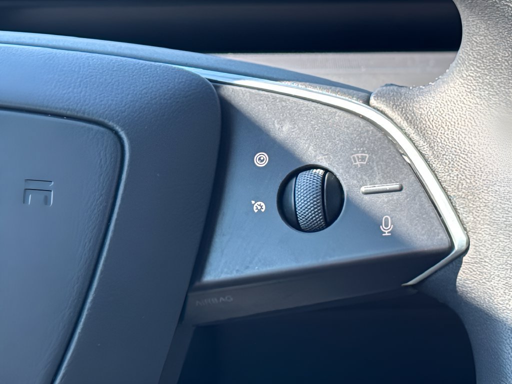 Used 2025 Tesla Model 3 Long Range RWD image 17