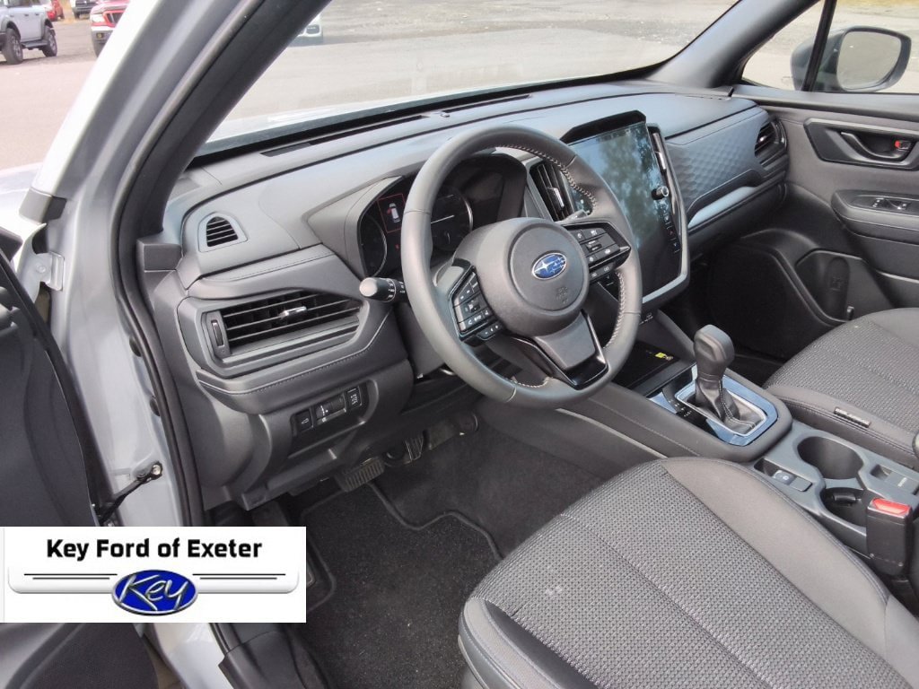 Used 2025 Subaru Forester Premium AWD/4WD image 28