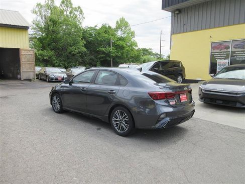 Used 2024 Kia Forte GT-Line FWD image 3