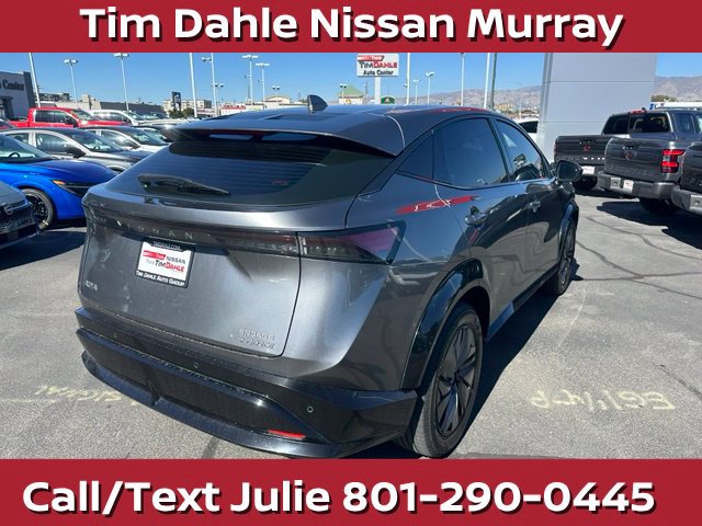 Used 2023 Nissan Ariya AWD image 11