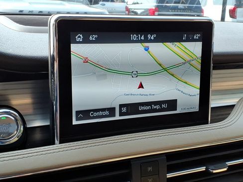 Used 2022 Lincoln Corsair AWD w/ Premium Package image 10