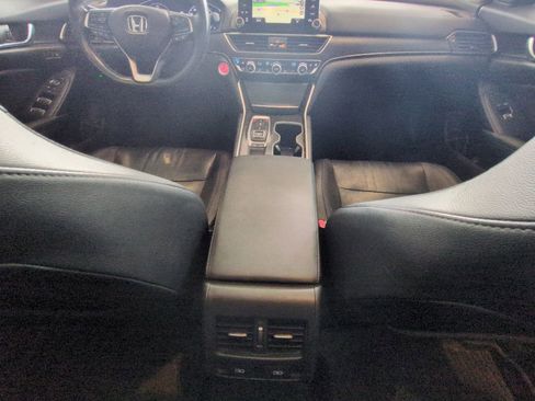 Used 2021 Honda Accord Touring image 28