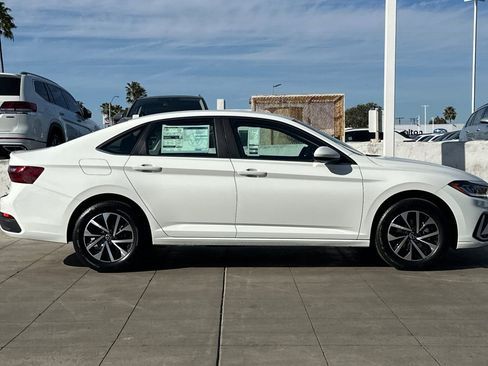 New 2026 Volkswagen Jetta S image 4